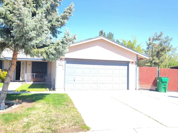 1418 Shady Oak Dr, Sparks, NV 89434