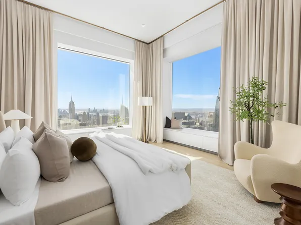 432 Park Avenue image 11 of 36