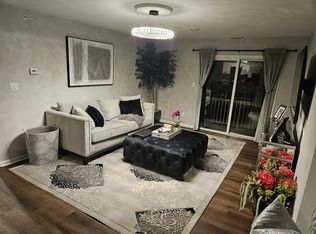 832 Wedgewood Cir, Belford, NJ 07718