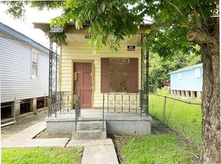 1824 Leonidas St, New Orleans, LA 70118