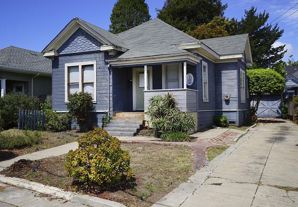 217 Barson St Santa Cruz CA 95060 Zillow