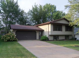 1539 W 48th St, Davenport, IA