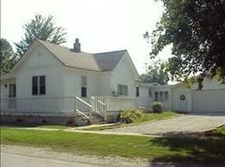 351 N North St, Argenta, IL