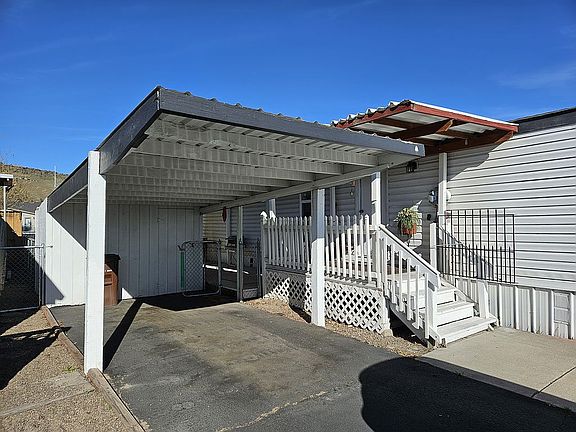 3rd image of 185 NW Harwood St Space 49