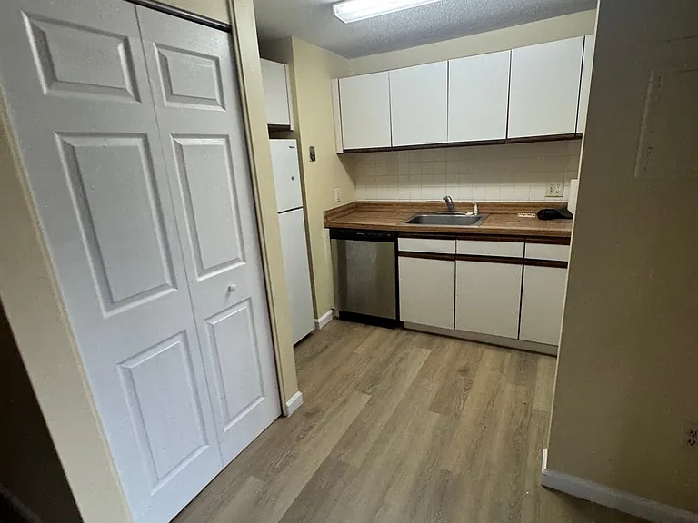 184 Burgundy Hill Ln #184 — Photo 10
