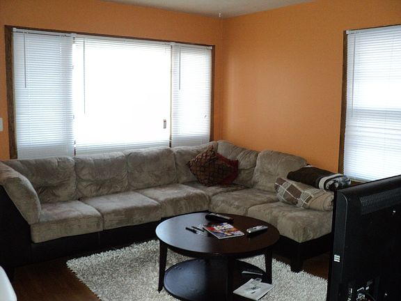 3rd image of 7205 65th Ave N