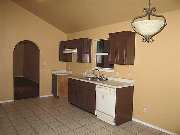 4th image of 424 Valle Negro Dr
