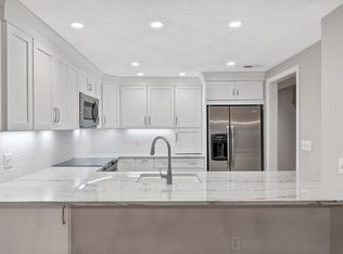 78 Millpond #78, North Andover, MA 01845