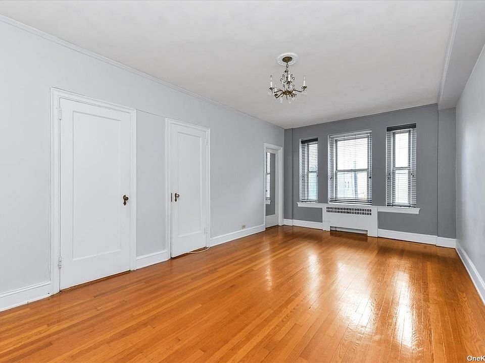 Wychwood Apartments Great Neck, NY Zillow