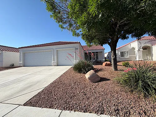 2139 Meadow Green Ave Photo 1
