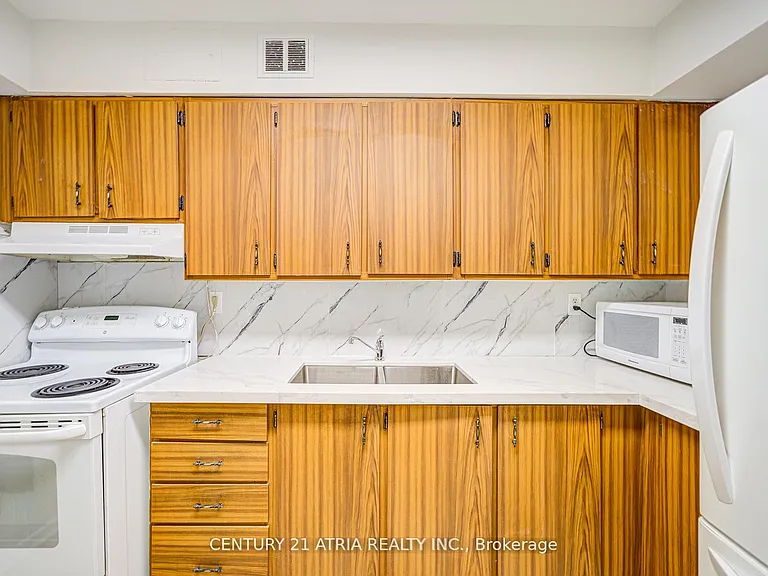 1360 York Mills Rd #303 — Photo 29