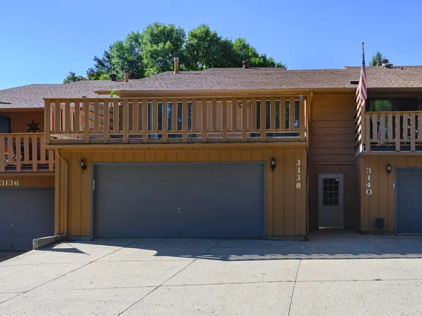 3138 Manitoba Ln, Bismarck, ND 58503