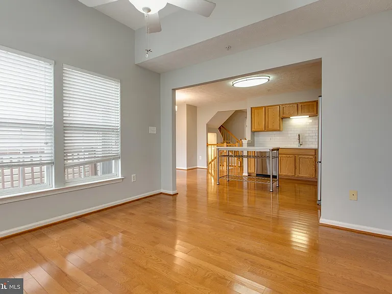 2542 Piney Pass Way — Photo 15