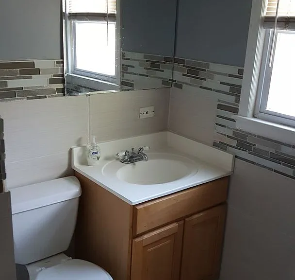 119 N Center St — Photo 9