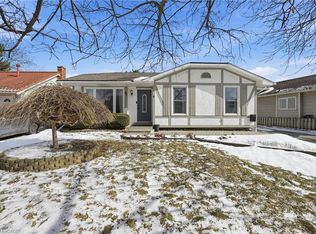 6 Willcher Dr, Saint Catharines, ON L2M 7C8