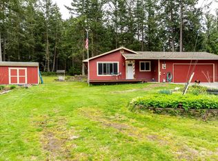 4475 Woodland Cir, Oak Harbor, WA 98277