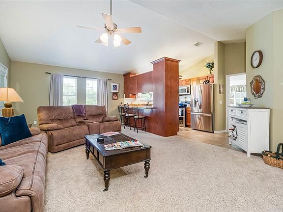 4th image of 6404 Bay Oaks Dr