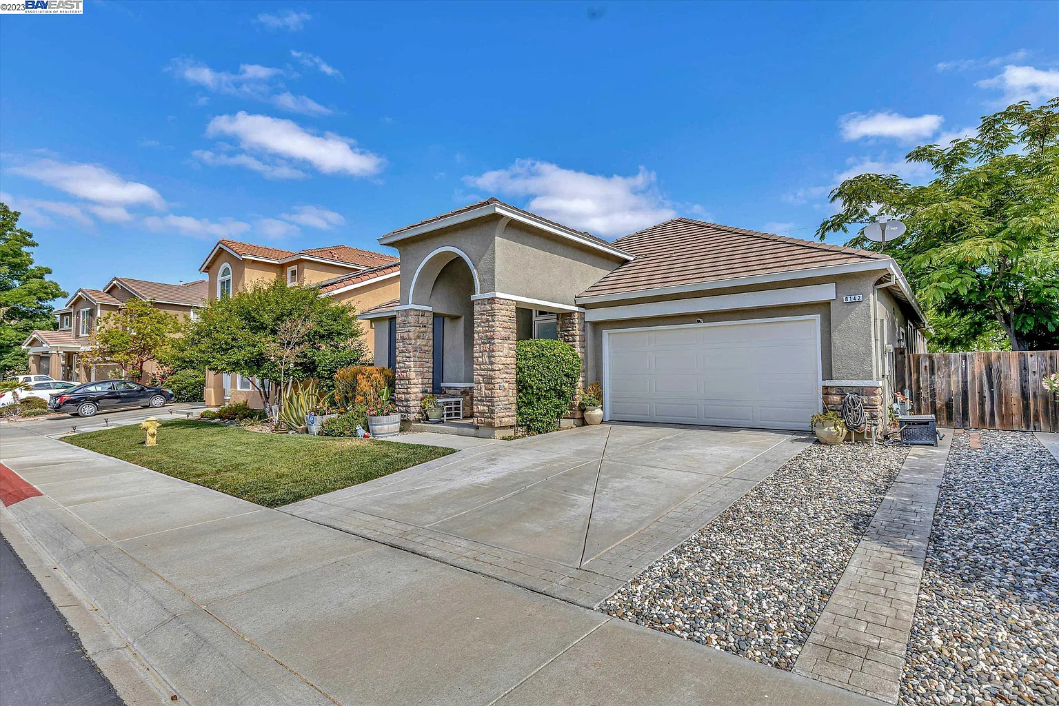 8142 Westport Cir photo 1