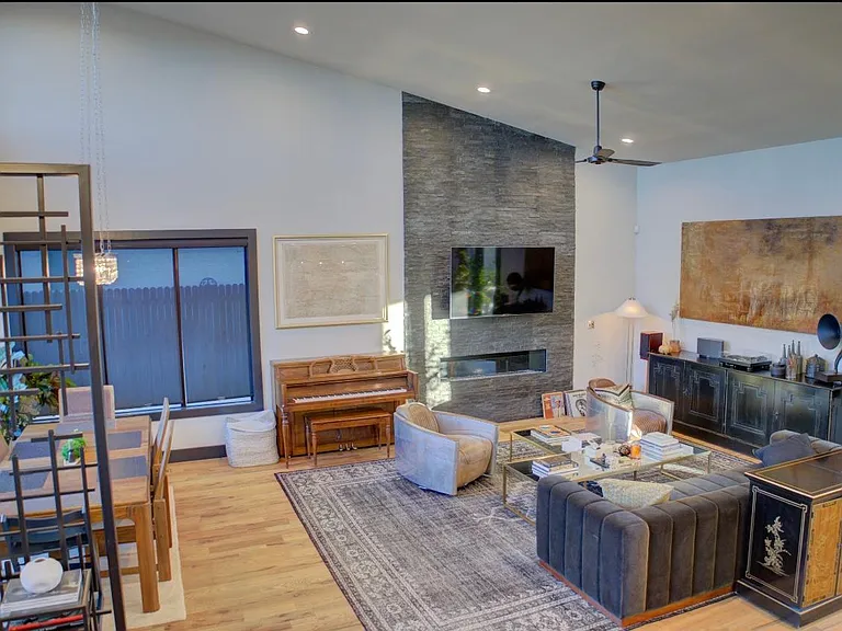 2241 W Decatur St S — Photo 7