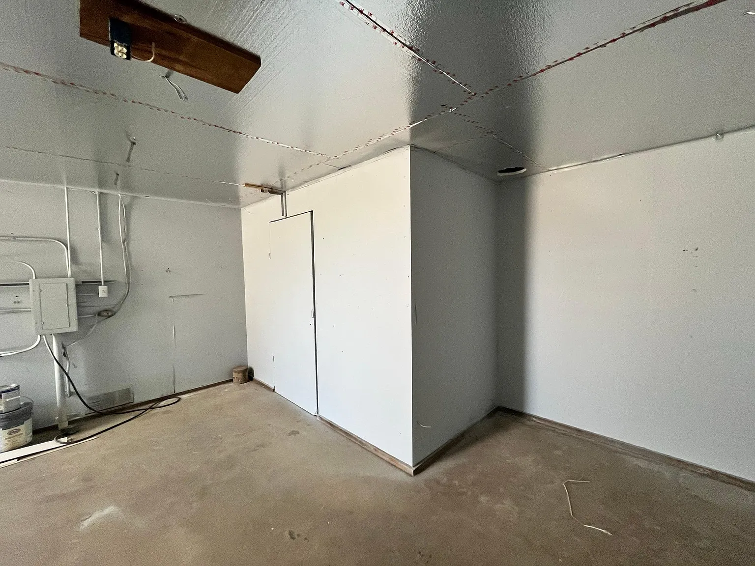 2 bed, 1400 sqft, $2,600 — Photo 4