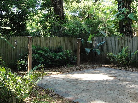 4th image of 812 Park Lake Pl #1A
