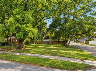 8118 N 14th St, Tampa, FL 33604