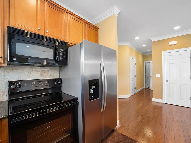4488 Piedmont Trace Dr — Photo 3