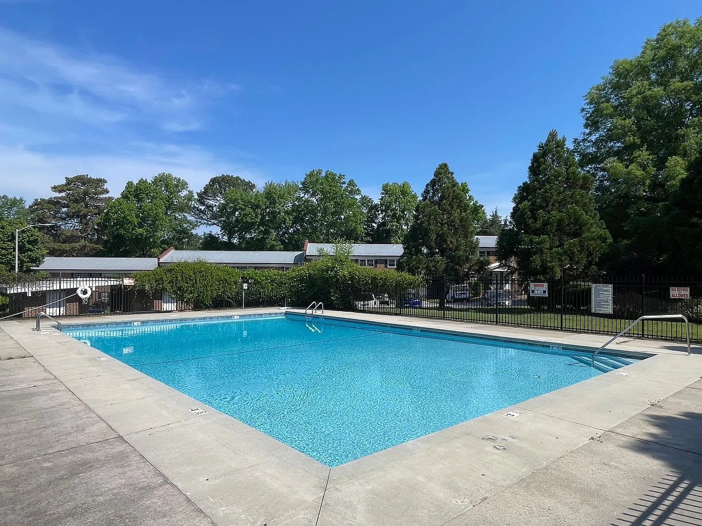 Live in the Heart of Carrboro — Photo 3