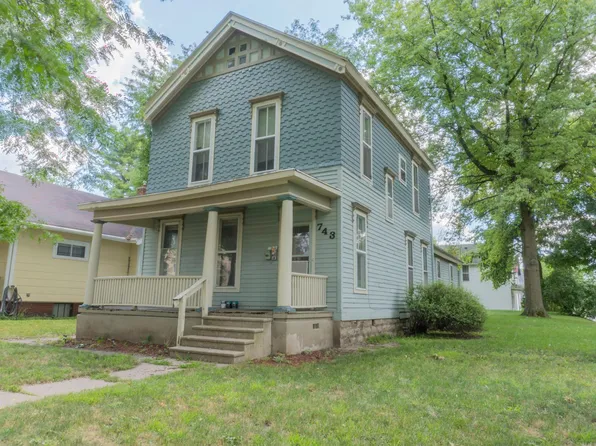 743 1/2 Walnut St, Fort Wayne, IN 46802