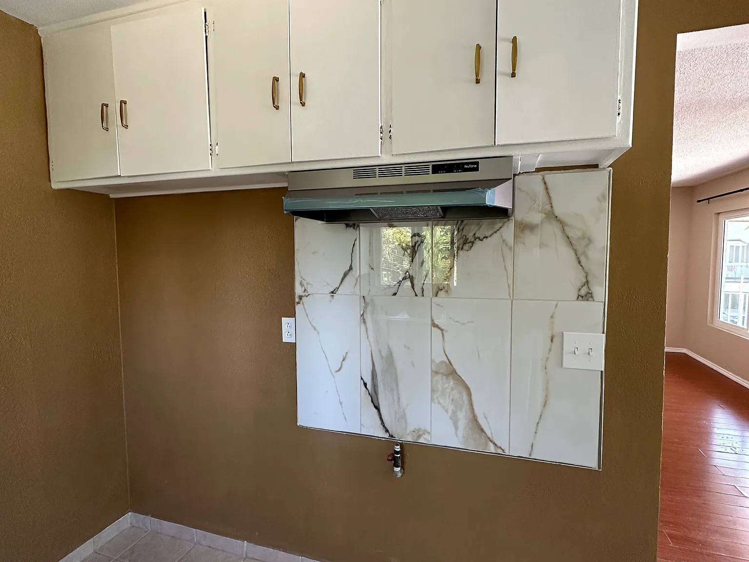 2 bed, $2,600 — Photo 4