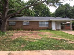 2524 Douglas Dr, Bossier City, LA 71111