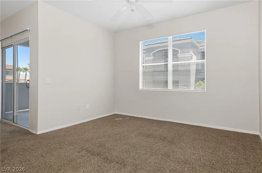 2 bed, 2.0 bath, 930 sqft, $1,295 — Photo 4
