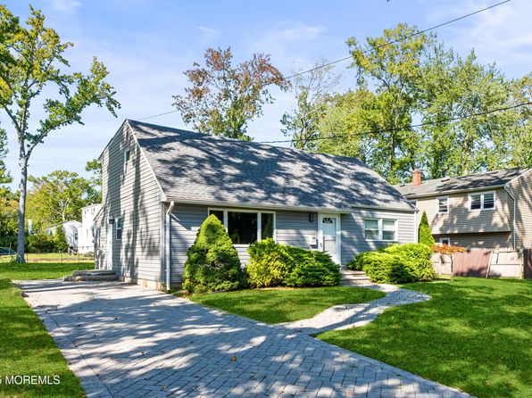 437 Redmond Ave