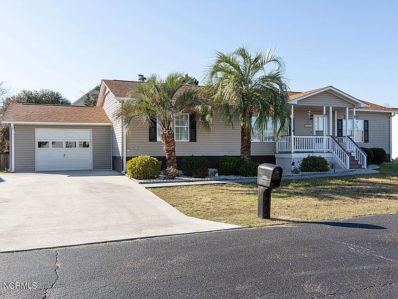 2nd image of 608 Capeside Drive