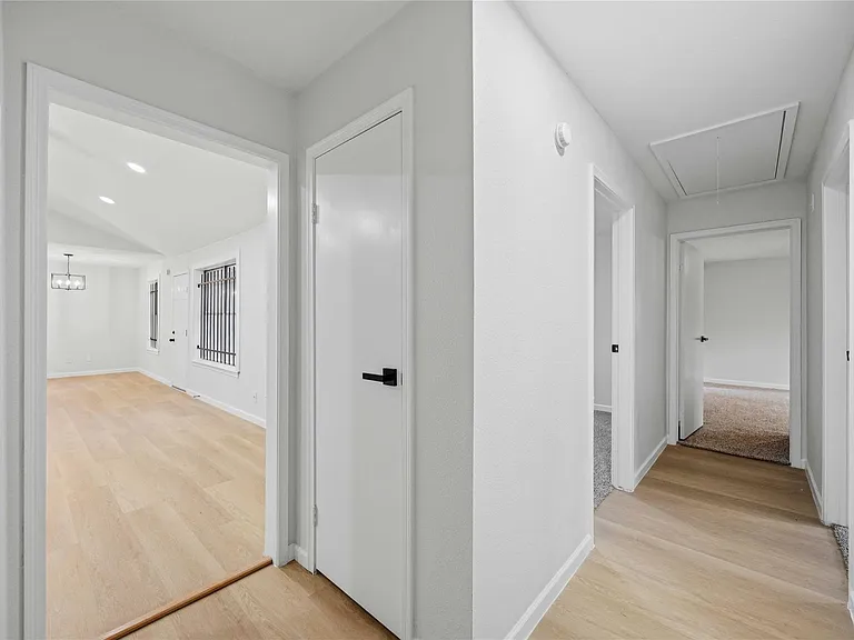 12703 Redfern Dr — Photo 18