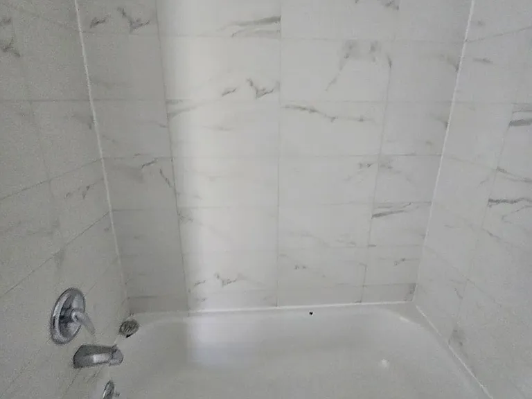117 4th Ave #3 — Photo 5