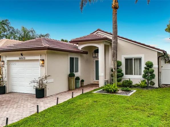 16523 Sapphire St, Weston, FL 33331