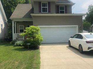 37916 Sharpe Ave, Willoughby, OH 44094