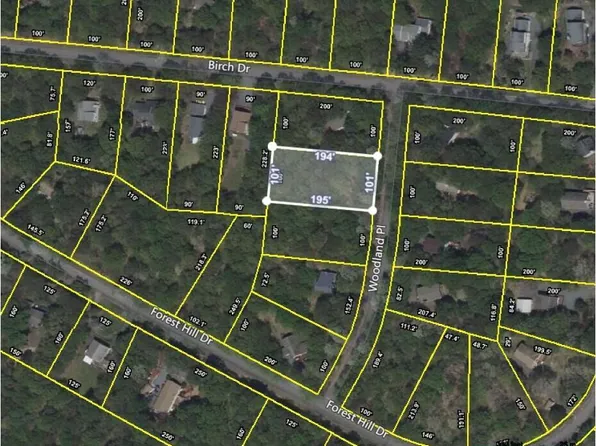Woodland Pl, Blakeslee, PA 18610