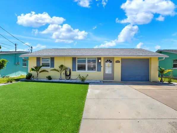 13526 Outboard Ct, Hudson, FL 34667