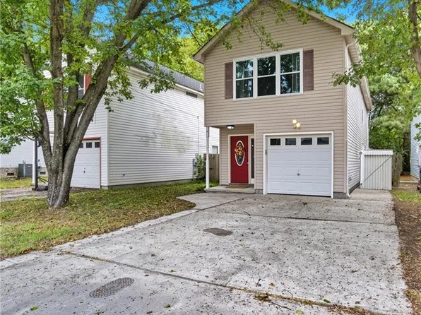 1819 Warfield St, Chesapeake, VA 23324