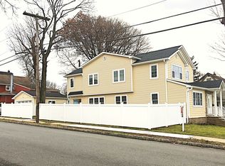 65 Niagara St, Dumont, NJ 07628
