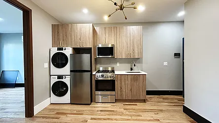 20-22 Reed Street, #9