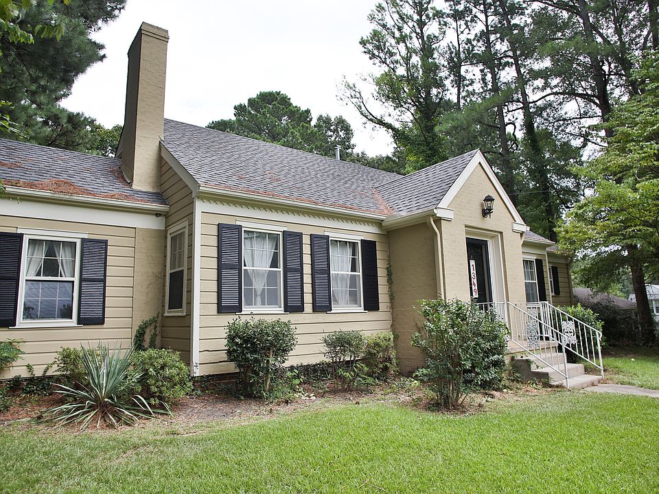 1st image of 1349 Hollywood Dr