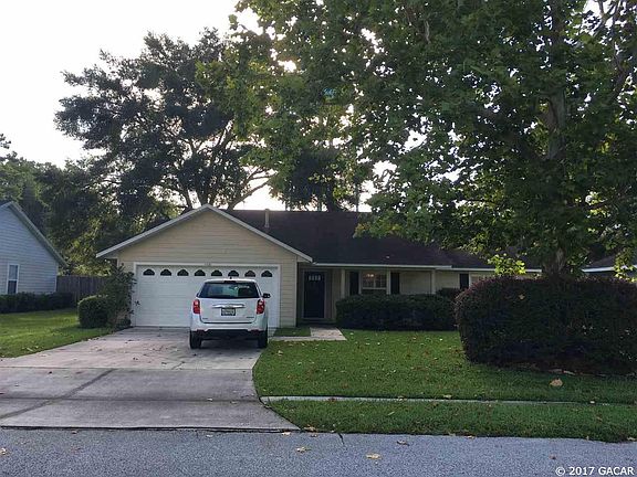 5th image of 11121 NW 60th Ter