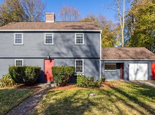 6 Davis Ct, Nashua, NH 03064