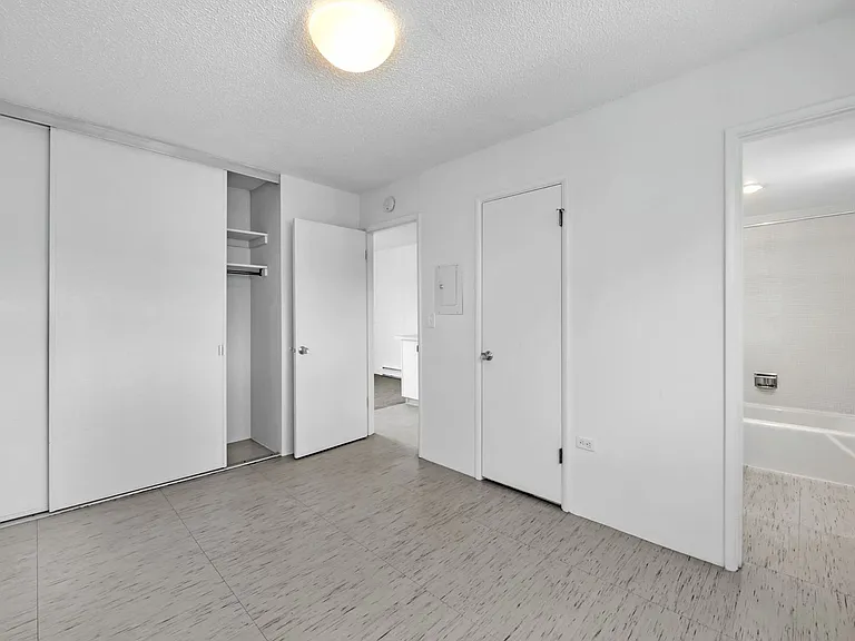 Twenty 65 Apartments — Photo 8