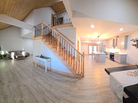 4th image of 2417 Mobile Rd