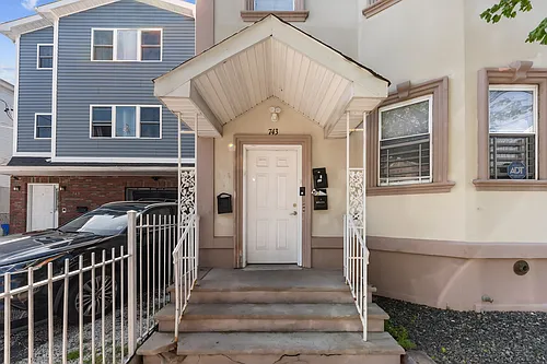 743 S 12th St #1 Photo 1
