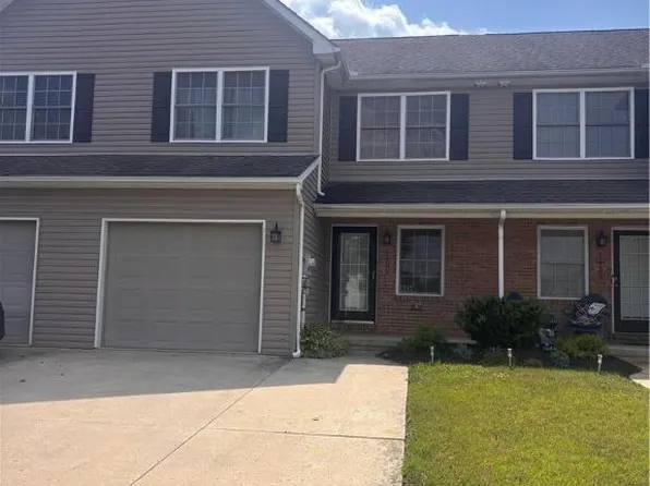 1459 Mohr Cir, Macungie, PA 18062